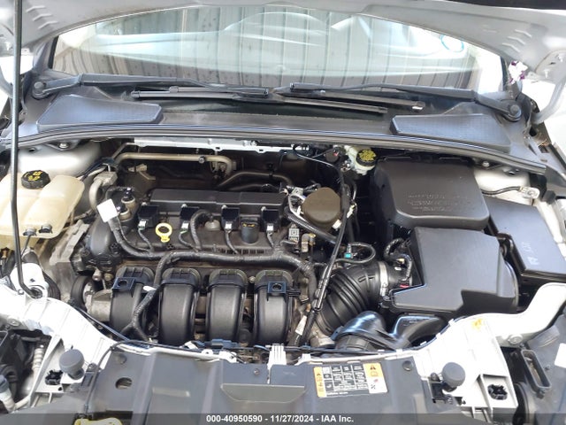 Ford FOCUS SE 2016 1FADP3K21GL215589 Image 10