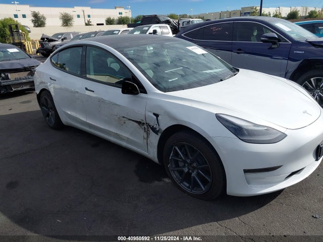 Tesla Model 3 Long Range Dual Motor All-wheel Drive 2022 5YJ3E1EB9NF193479 Image 13