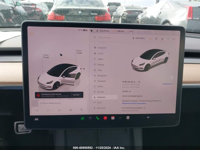 Tesla Model 3 Long Range Dual Motor All-wheel Drive 2022 5YJ3E1EB9NF193479 Image 17