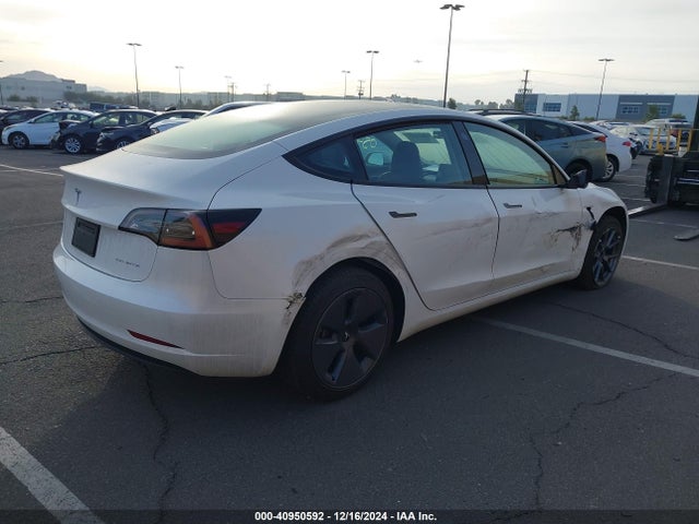 2022 TESLA MODEL 3 5YJ3E1EB9NF193479 Photo 3