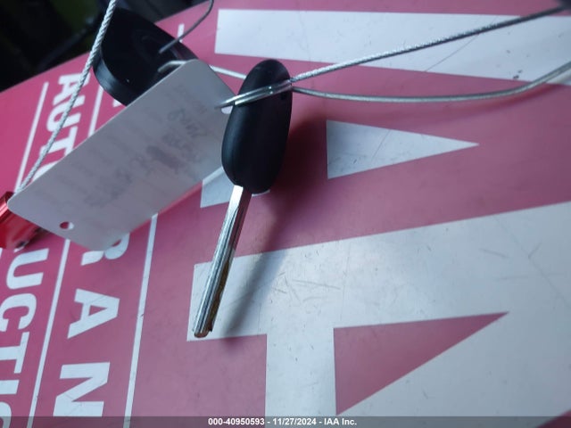 KIA SOUL + 2018 KNDJP3A51J7897298 Image 11