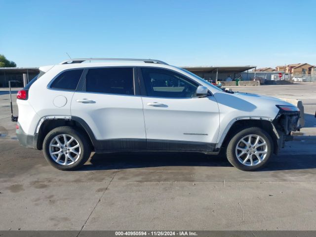 1C4PJLCB7FW597003 Jeep Cherokee Latitude