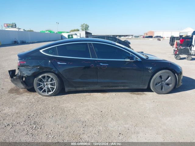 5YJ3E1EA0JF157441 Tesla Model 3 Long Range/mid Range