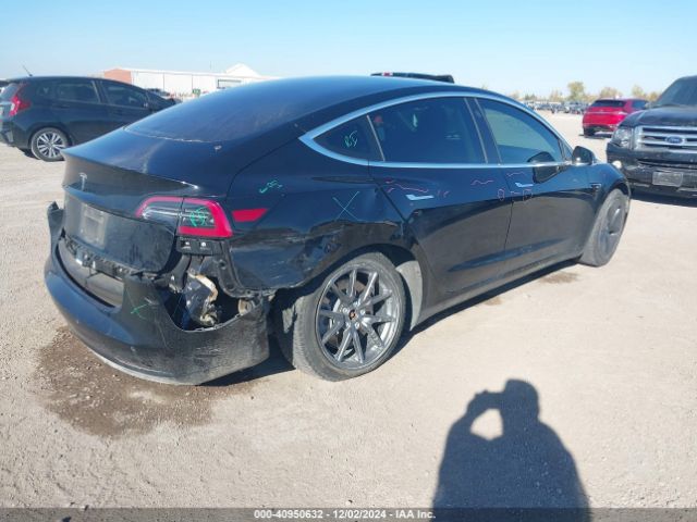 5YJ3E1EA0JF157441 Tesla Model 3 Long Range/mid Range