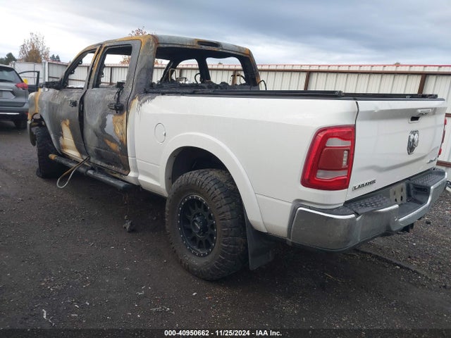 3C6UR5FL8LG119363 RAM 2500 Laramie  4x4 6'4 Box