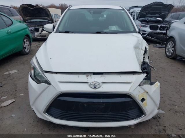 3MYDLBYV7JY323720 Toyota YARIS IA