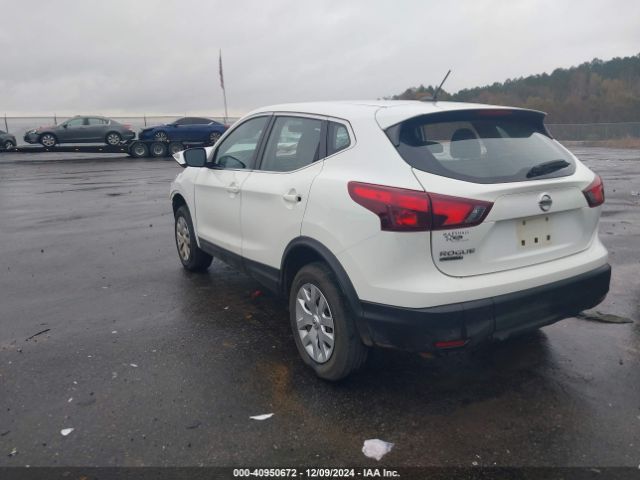 JN1BJ1CP2JW154828 Nissan Rogue Sport S