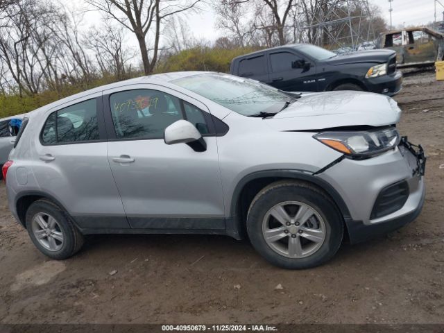 3GNCJKSB3KL248972 Chevrolet TRAX LS