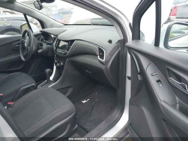 3GNCJKSB3KL248972 Chevrolet TRAX LS