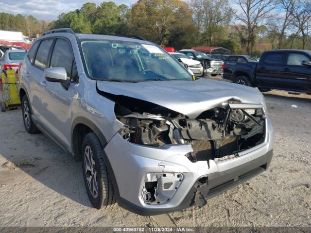 JF2SKAEC2KH548566 Subaru Forester Premium