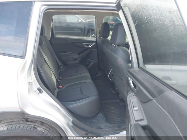 JF2SKAEC2KH548566 Subaru Forester Premium