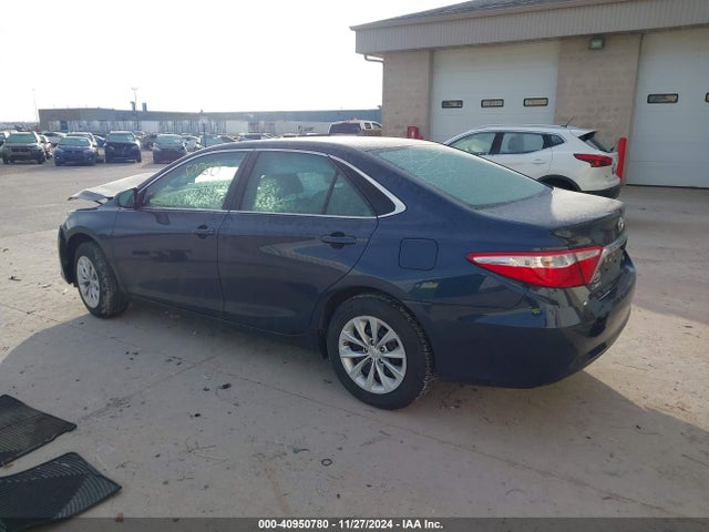 Toyota CAMRY LE 2015 4T1BF1FK0FU877588 Image 3