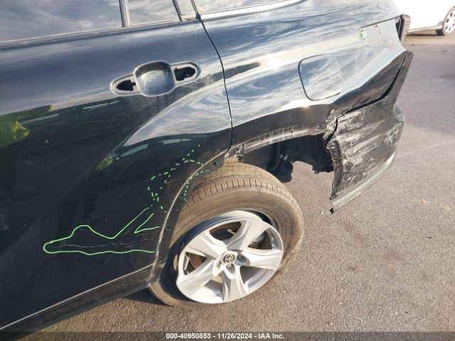 5TDBBRCH4MS526210 Toyota Highlander Hybrid Le