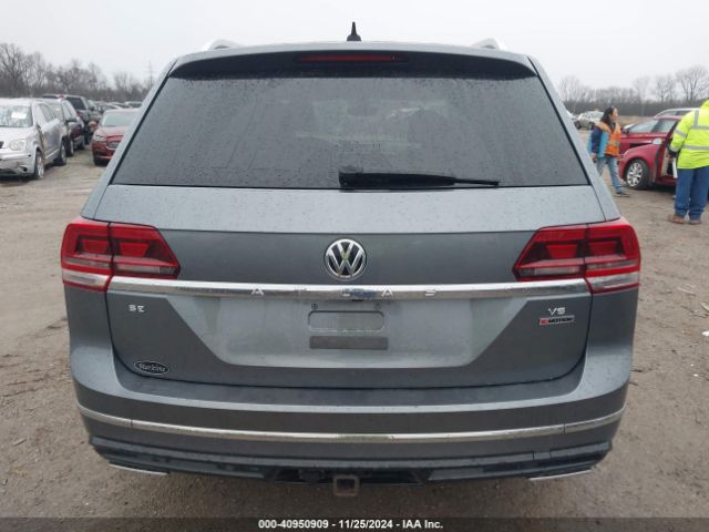 1V2XR2CA8KC606070 Volkswagen Atlas 3.6l V6 Se W/technology R-line