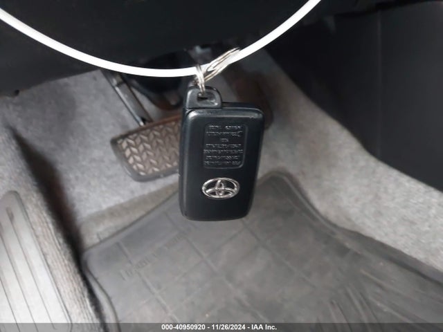 Toyota Prius 2015 JTDKN3DU6F0397358 Image 11