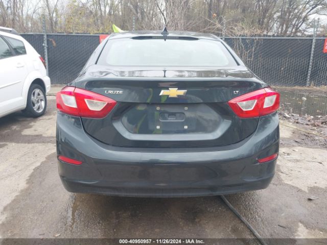 1G1BE5SM6H7235585 Chevrolet Cruze Lt Auto
