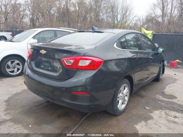 1G1BE5SM6H7235585 Chevrolet Cruze Lt Auto