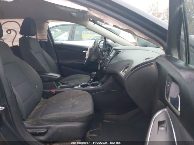 1G1BE5SM6H7235585 Chevrolet Cruze Lt Auto