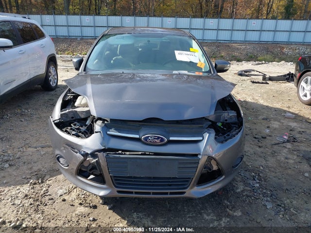 Ford FOCUS SE 2014 1FADP3K26EL387033 Image 13