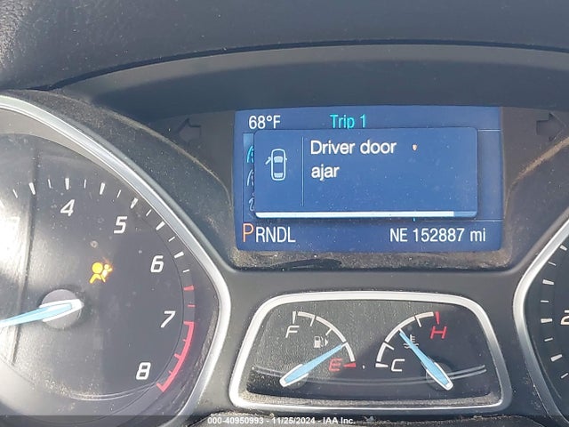 Ford FOCUS SE 2014 1FADP3K26EL387033 Image 16