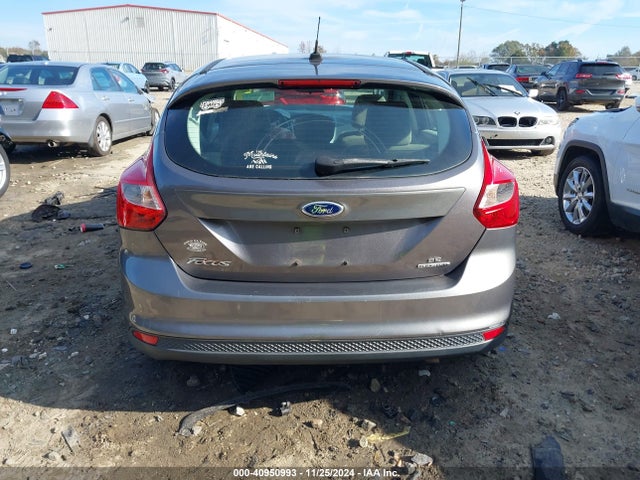 Ford FOCUS SE 2014 1FADP3K26EL387033 Image 17