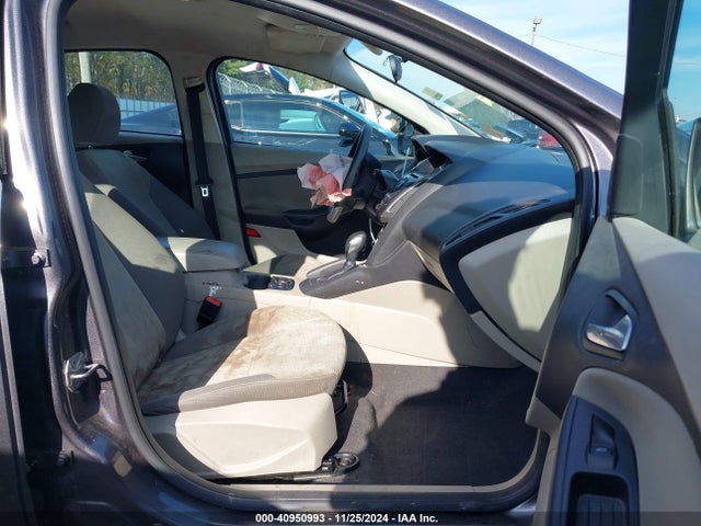 Ford FOCUS SE 2014 1FADP3K26EL387033 Image 5