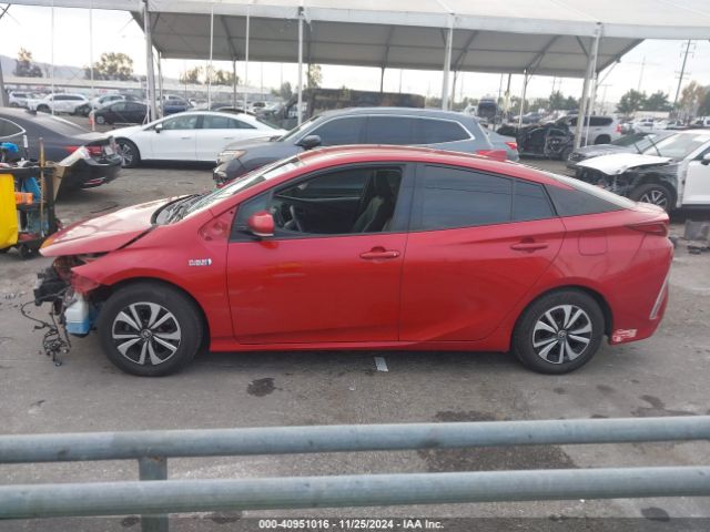 JTDKARFP6H3014462 Toyota Prius Prime Premium