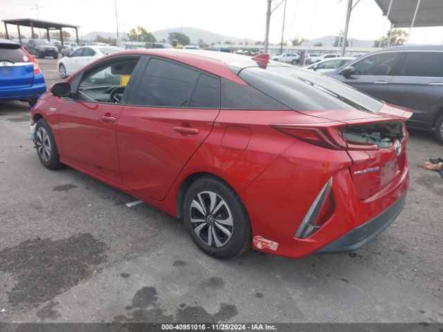 JTDKARFP6H3014462 Toyota Prius Prime Premium