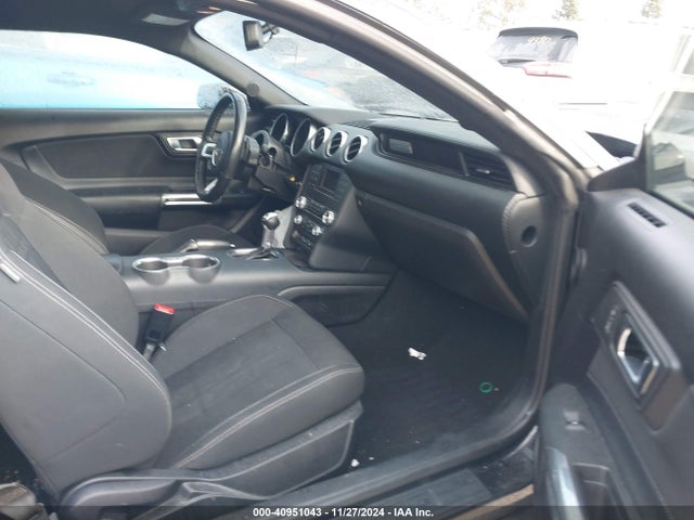 Ford Mustang Ecoboost 2019 1FA6P8TH7K5101960 Image 5