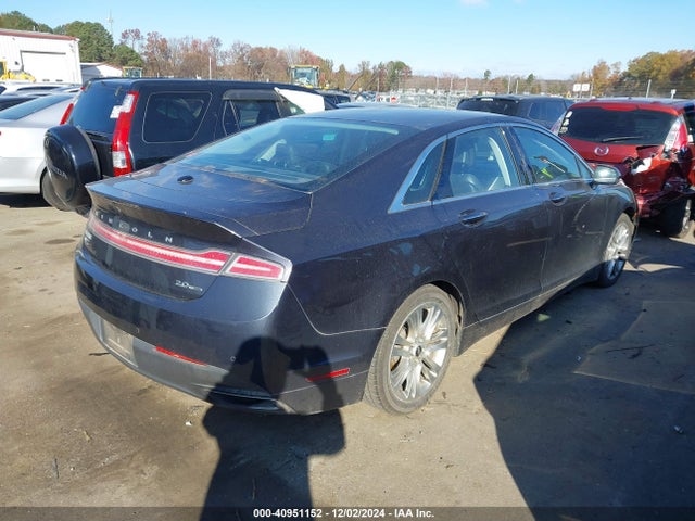3LN6L2G93ER818665 Lincoln MKZ