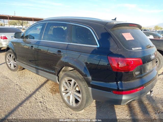 2011 AUDI Q7 WA1LGAFE3BD001487 Photo 2