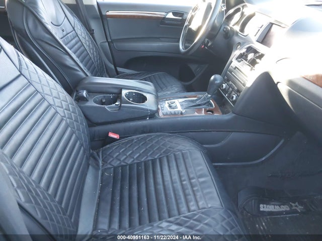 2011 AUDI Q7 WA1LGAFE3BD001487 Photo 4
