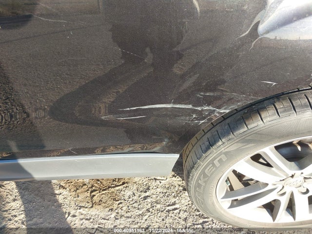 2011 AUDI Q7 WA1LGAFE3BD001487 Photo 5