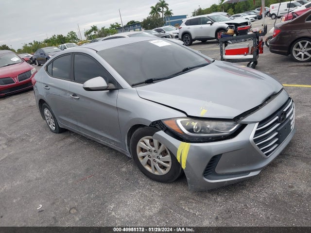 2017 5NPD74LF8HH183764 main image