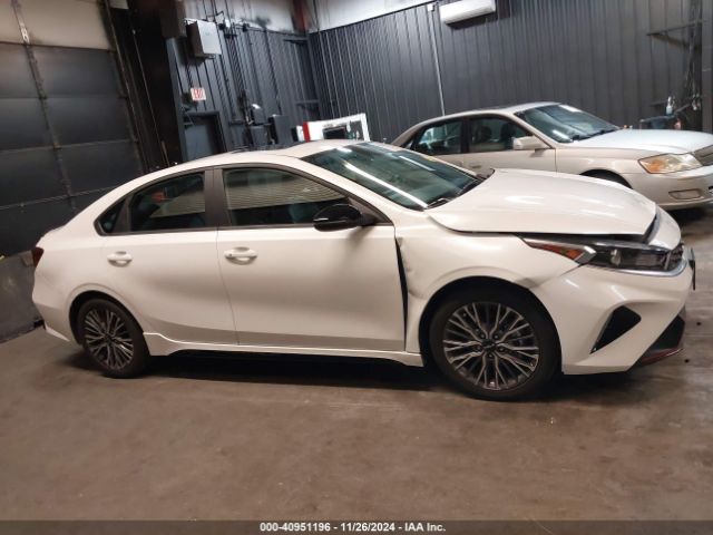 3KPF54AD2RE721039 KIA Forte Gt-line