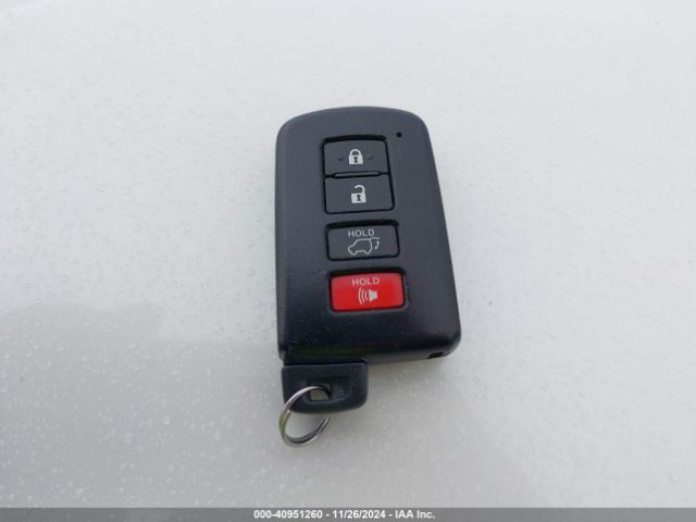 5TDDCRFH6ES004987 Toyota Highlander Hybrid Limited