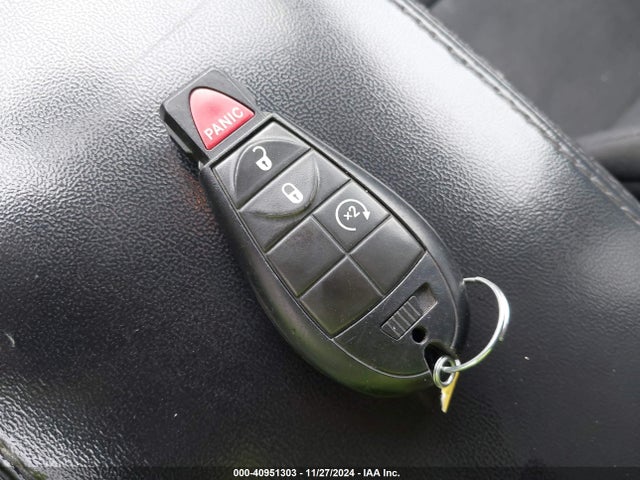 40951303 :رقم المزاد ، 1C4RJFAG4CC292872 vin ، 2012 Jeep Grand Cherokee Laredo مزاد بيع