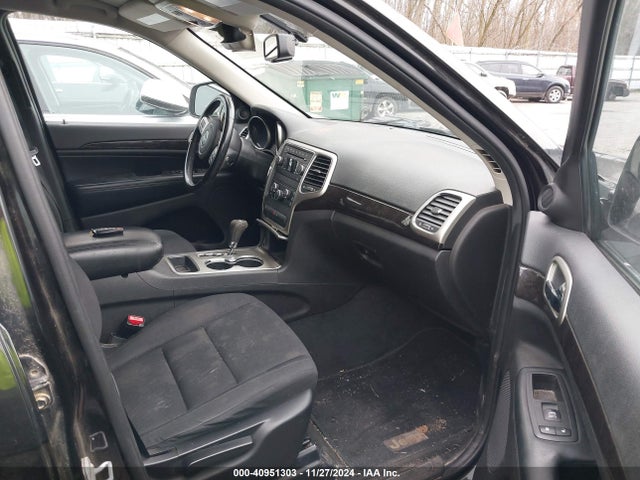 40951303 :رقم المزاد ، 1C4RJFAG4CC292872 vin ، 2012 Jeep Grand Cherokee Laredo مزاد بيع