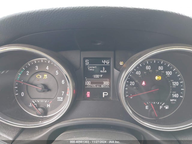 40951303 :رقم المزاد ، 1C4RJFAG4CC292872 vin ، 2012 Jeep Grand Cherokee Laredo مزاد بيع