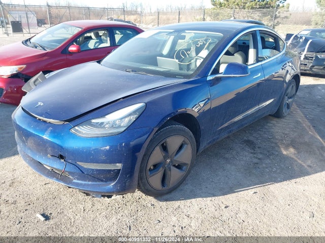 2019 TESLA MODEL 3 5YJ3E1EB7KF387729 Photo 1