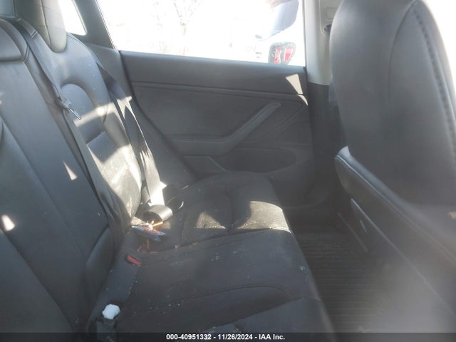 2019 TESLA MODEL 3 5YJ3E1EB7KF387729 Photo 7