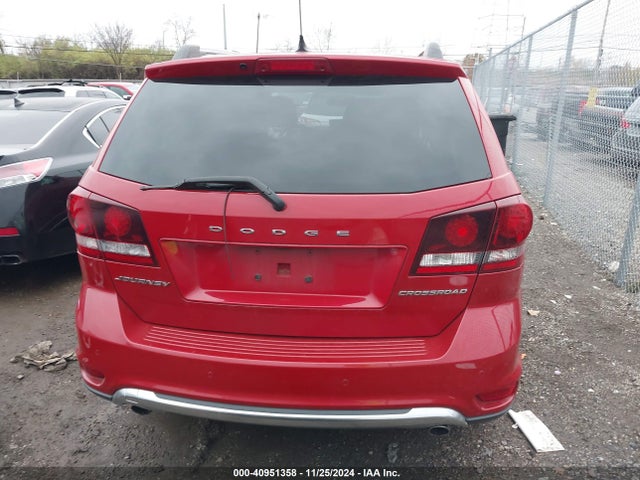 3C4PDCGG2FT577793 Dodge Journey Crossroad
