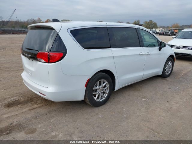 2C4RC1CG1PR564561 Chrysler Voyager Lx