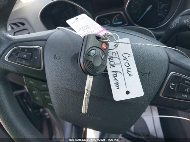 1FMCU0F71HUC00584 Ford ESCAPE S