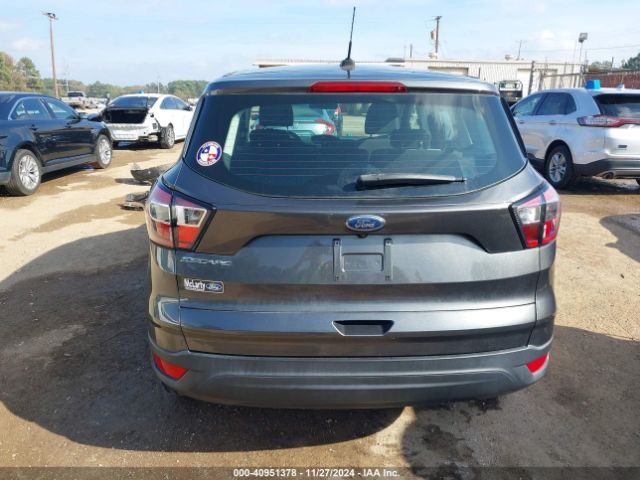 1FMCU0F71HUC00584 Ford ESCAPE S