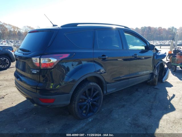 1FMCU0J95HUD21210 Ford Escape Titanium