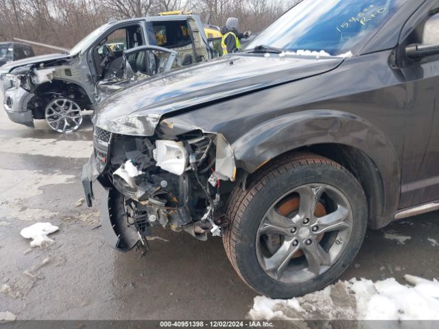 3C4PDCGB5FT745804 Dodge Journey Crossroad
