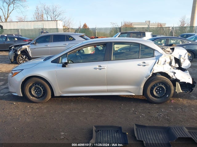 Toyota Corolla Hybrid Le 2024 JTDBCMFE9RJ033273 Image 14