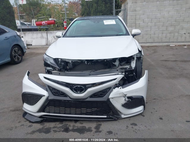 Toyota CAMRY XSE 2022 4T1K61AK2NU019531 Image 13
