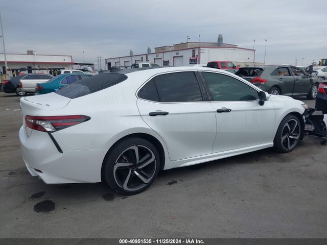 Toyota CAMRY XSE 2022 4T1K61AK2NU019531 Image 14